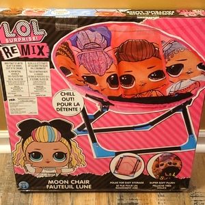 Brand New L.O.L. Remix moon chair